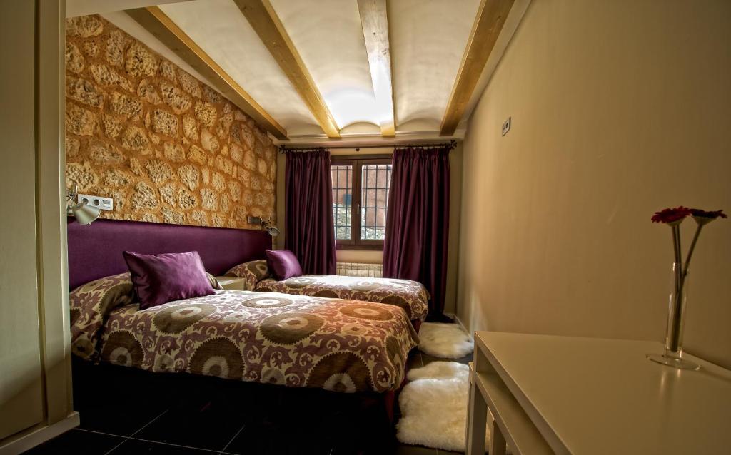 Hotel Albanuracín Albarracín Szoba fotó